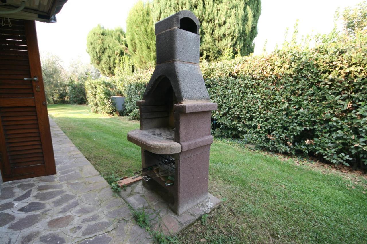 Carlotta Casetta Indipendente Non Distante Dal Mare Castagneto Carducci Exterior photo